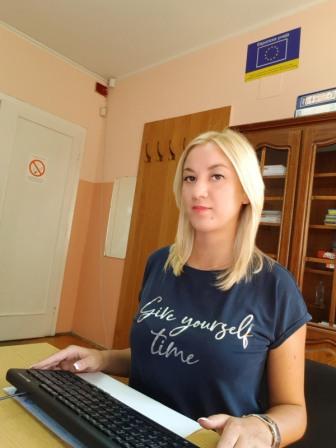 Бојана Вуишак, секретар школе